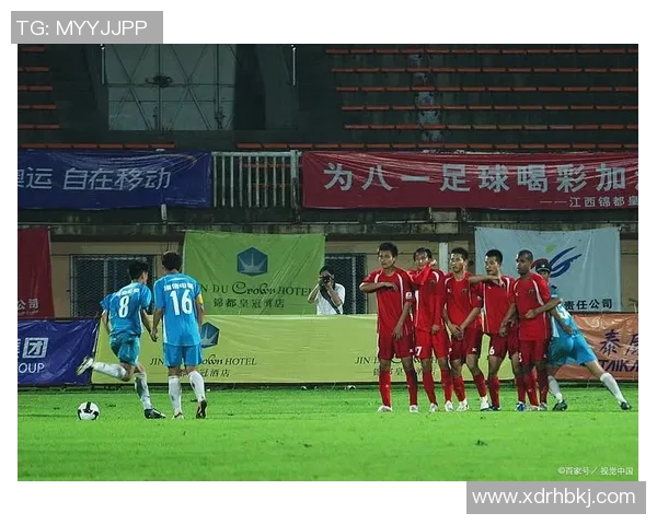 武汉足球队在城市联赛积分榜中以88分稳居第一名展现强劲实力